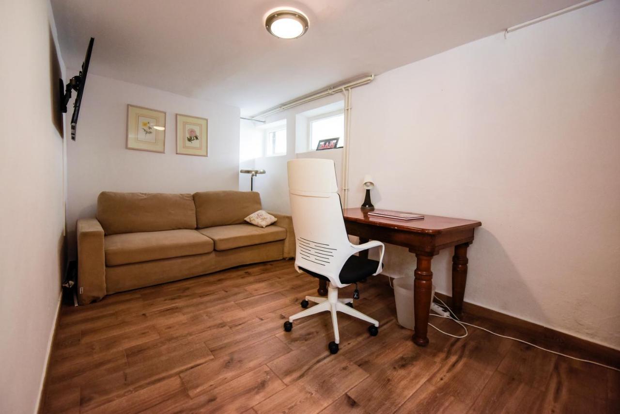 Spacious 3 Bedroom Family Oasis With Sauna, 20 Min From Warsaw Piaseczno  Eksteriør billede