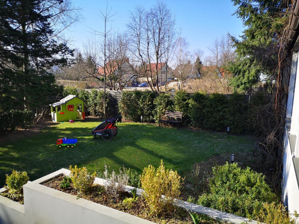 Spacious 3 Bedroom Family Oasis With Sauna, 20 Min From Warsaw Piaseczno  Eksteriør billede